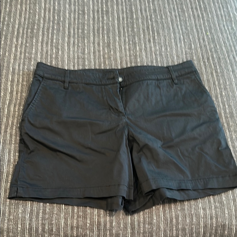 Tommy Bahama Black Shorts